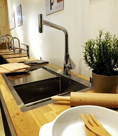 Hansgrohe Смеситель Metris Select 14884000 для кухонной мойки – фотография-5