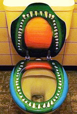 Какой унитаз поставить в туалете напольный или подвесной