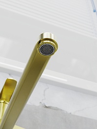 Tokito Смеситель для ванны KIN брашированное золото TOK-KIN-1015 – фотография-4