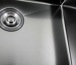 Hoffger Мойка для кухни 6050T Black декор соты – фотография-3