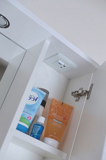 Onika Зеркальный шкаф Флорена 62.01 белый R – картинка-3