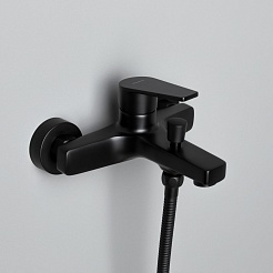 Allen Brau Смеситель для ванны Eclipse 5.E1003-31 черный матовый – фотография-5